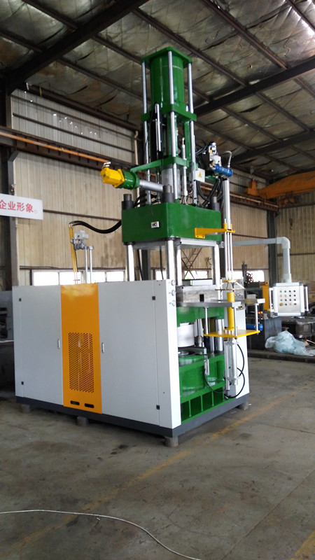 600T橡膠注射機(jī)
